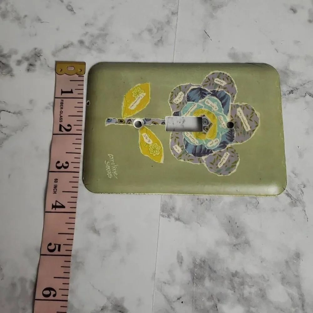 Caroline Simas‎ Lightswitch Cover